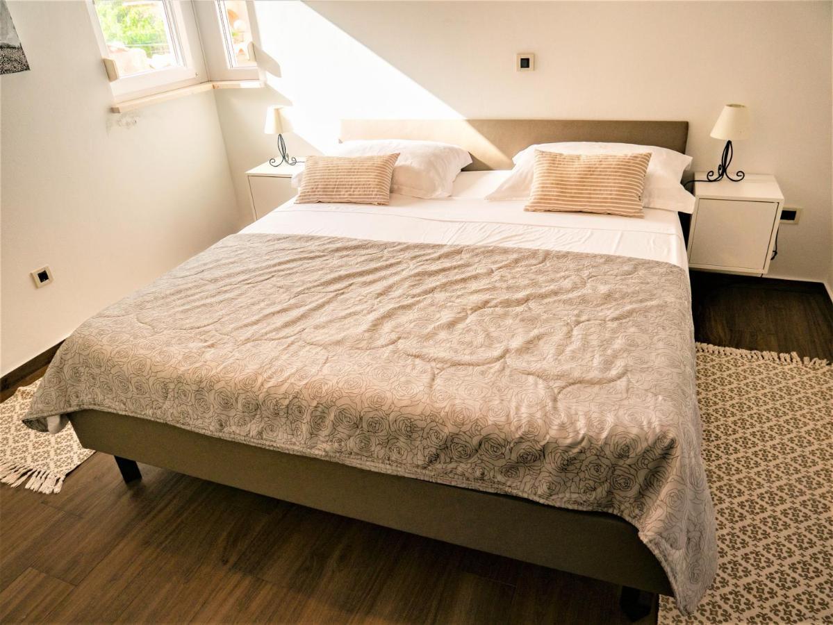 Apartment Sea&Mountain Vinjerac Zewnętrze zdjęcie